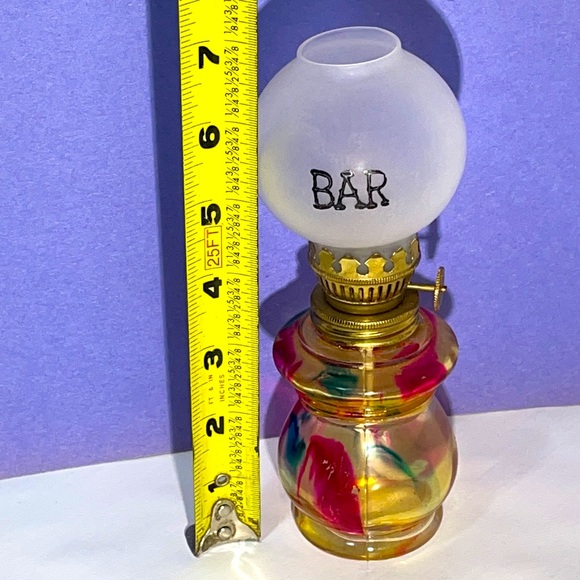 Vintage MCM 1950s Miniature Kerosene Oil Lamp "Bar" Lattern with Painted Glass! - Picture 9 of 9